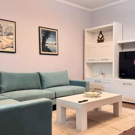 At Pazari Ri Apartment Tirana